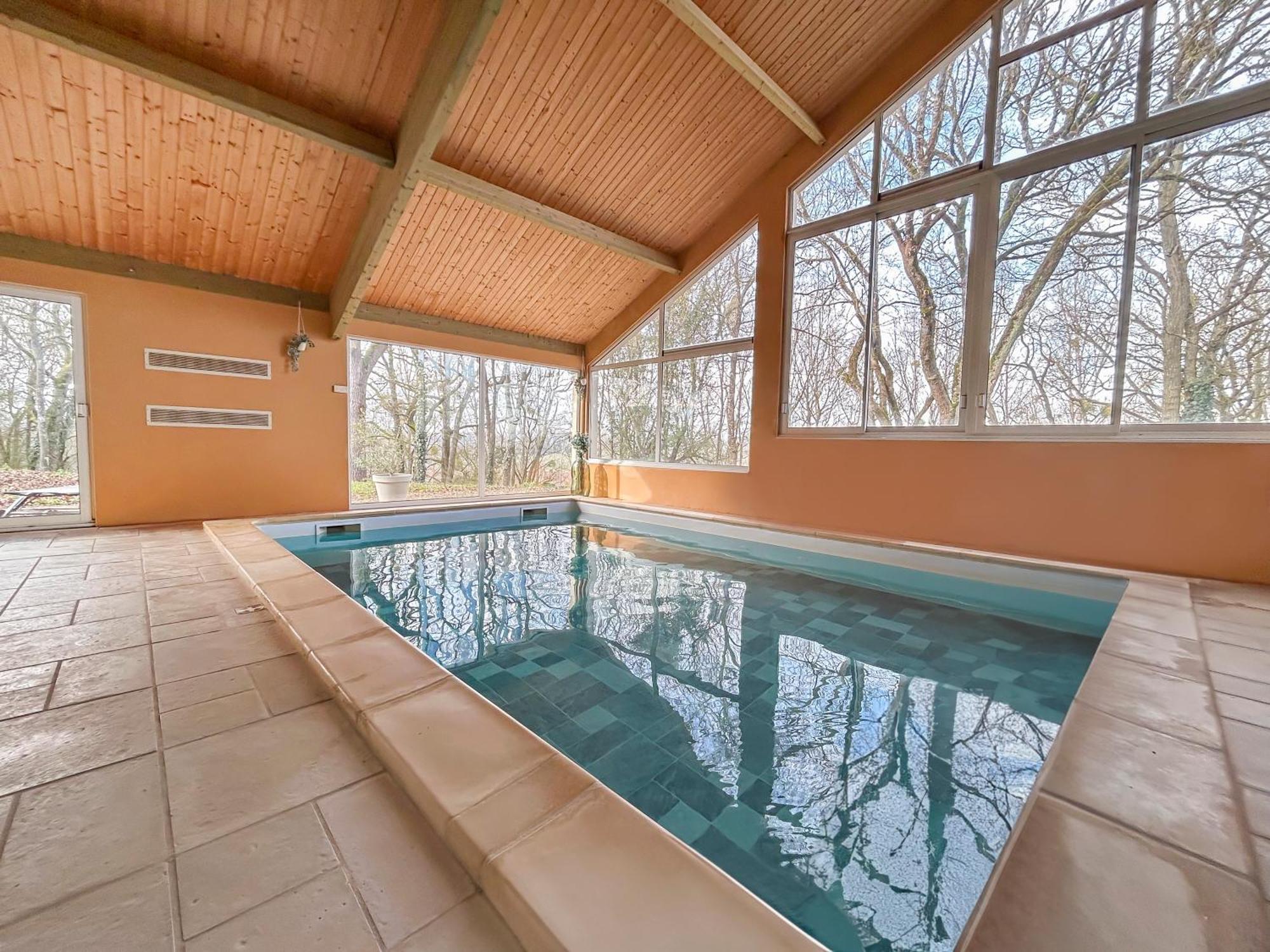 Gite L'Oree Des Buis, Piscine Privatisable Vouillé エクステリア 写真