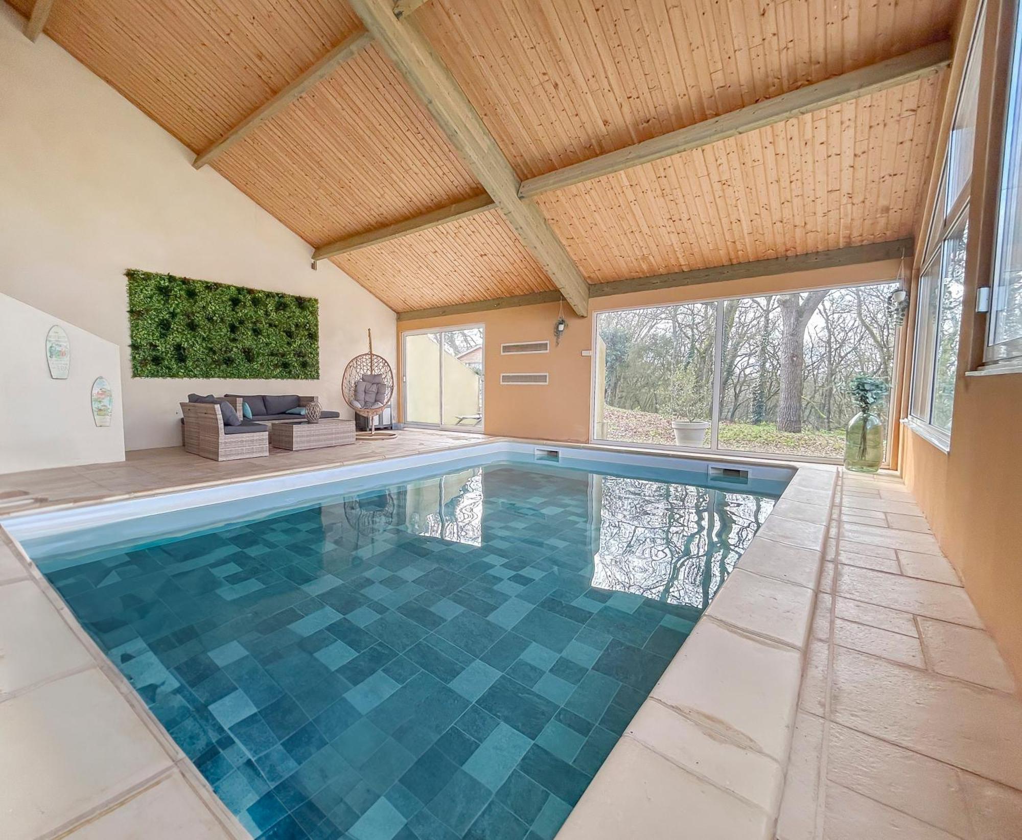 Gite L'Oree Des Buis, Piscine Privatisable Vouillé エクステリア 写真